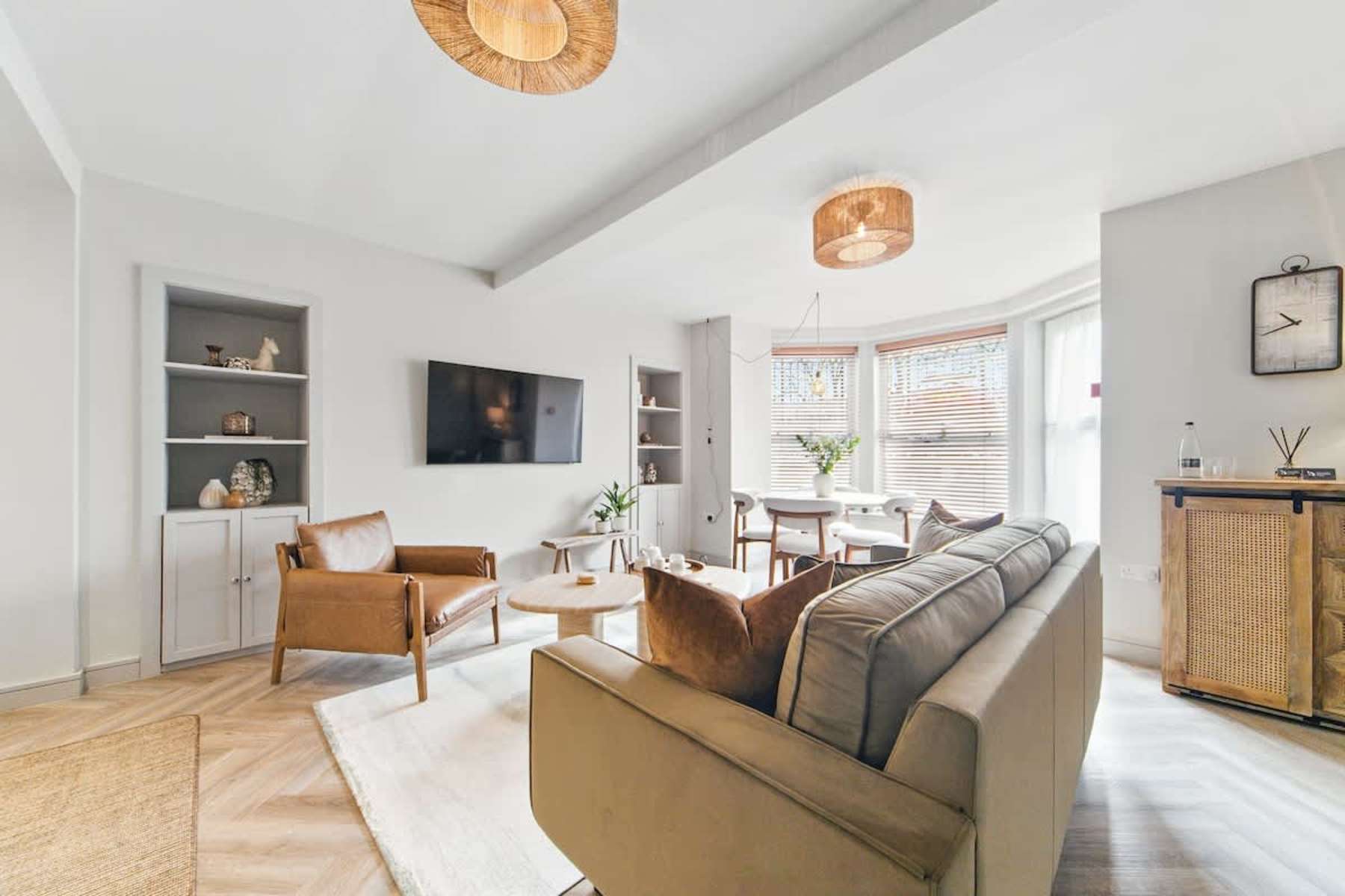 Living room at 14 York Place, a two-bedroom garden apartment in Harrogate